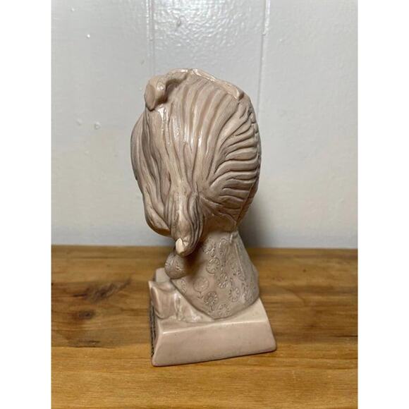 Vintage 1970 R&W Berries Statue Beautiful Things Happen When You Love Somebody - Picture 2 of 5